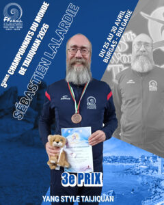 Retour sur les 5èmes championnats du monde de taijiquan Les cinquièmes championnats du monde de taijiquan ont eu lieu à Burgas, en Bulgarie, du 25 au 30 avril 2026.
