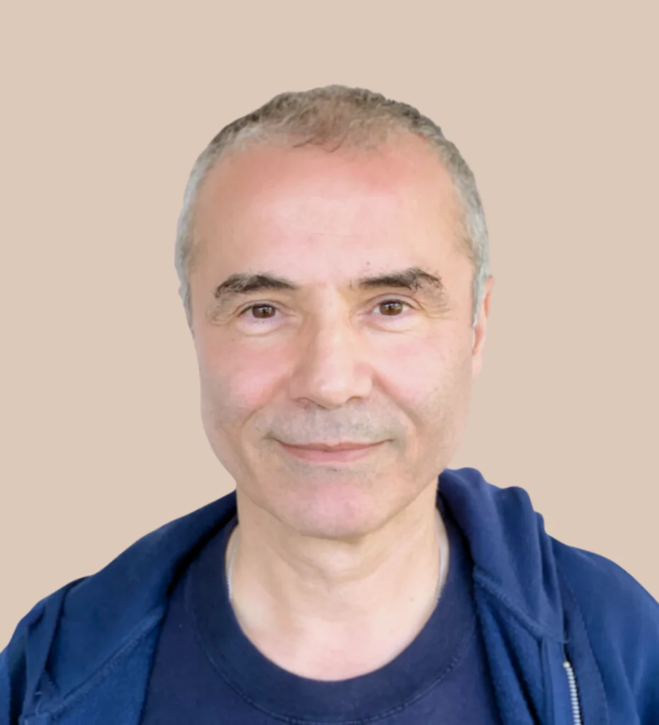 HAMMADI Akli - Vice Président AEC _ Relations Extérieures (nationale - international)